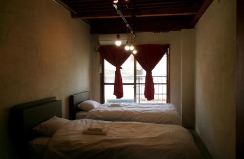 Kita Ward House | Lazy House