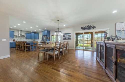 Crosby Cabin | Lazy Loon Oasis - Spacious Luxury 5-bedroom cabin walkable to Crosby with AC