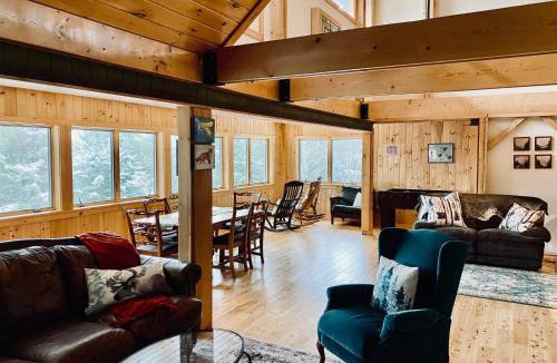 Malone House | Lazy Moose Lodge