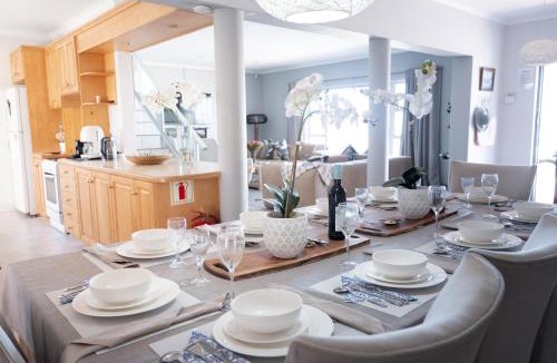 Yzerfontein House | LazyYzer