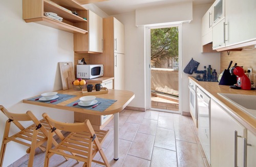 Valescure Apartment | Le 11 - Appt climatisé avec piscine partagée