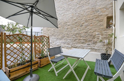 Le Bas Vaucelles Apartment | Le 2 du Clos Fleuri - Avec espace extérieur