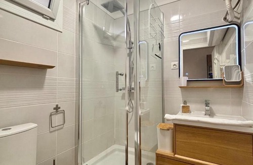 Bourgoin-Jallieu Apartment | Le 29, Proche centre, Netflix