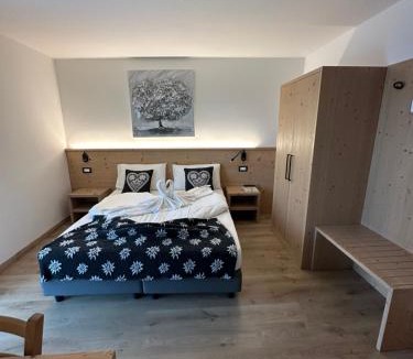 Cavedago House | LE 4 STAGIONI