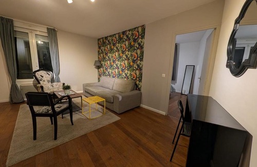 Centre Erlon Apartment | Le 49 Leclerc