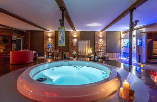 Heusy Hotel | Le Baiser de Shogun