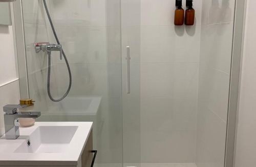 Secteur 2 Apartment | Le BARNAVE