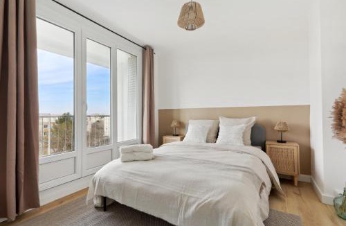 4th Arrondissement Apartment | Le Beausoleil Duplex (Clim - Wifi - Netflix)