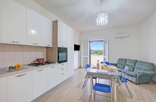 San Pietro in Bevagna Apartment | Le Bianche Apt 4 - Terrace near the Sea