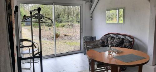 Pellouailles-les-Vignes Ski Chalet | Le bois des Mottouses