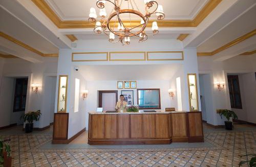 Kampot Hotel | Le Bokor Palace