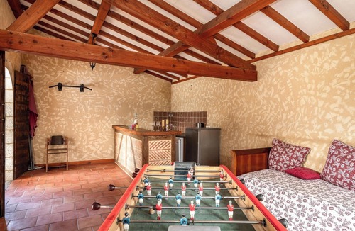 Devillac Villa | Le Brame - Three Bedroom Villa, Sleeps 6