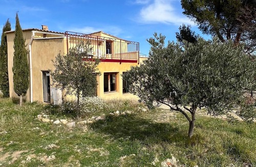 Vinsobres House | Le Cabanon des Vignes, an exceptional site amidst the vines