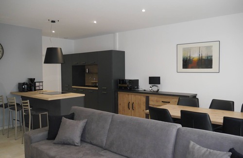 Chevannes House | Le Carioca