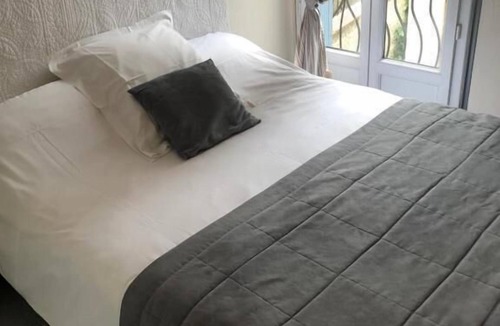 Centre Ville Hotel | Le Central Hôtel