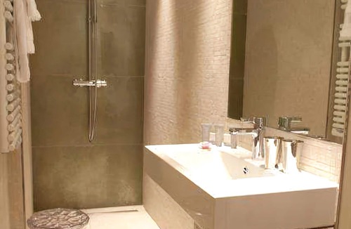 Provins Hotel | Le Cesar Hotel