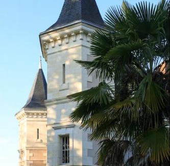 Bourrou Villa | Le Château de Monciaux