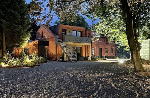 Hersin-Coupigny Apartment | Le Château de Toile - Gîte du Bosquet