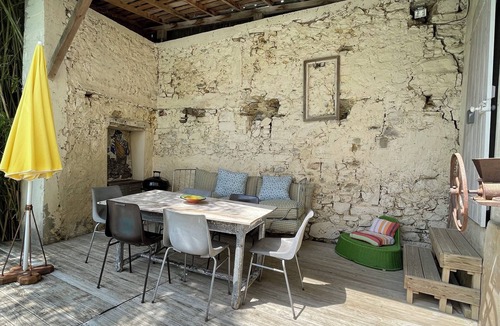 Labastide-Villefranche House | Le Chai: Between sea and mountains, spacious gîte with private pool.