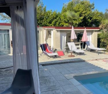 Le Chateau-d'Oleron House | Le Chai Maison de charme pour tribu joyeuse