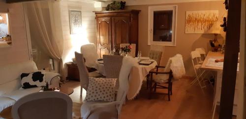 Colleville-Montgomery Villa | Le CHALET FLEURI