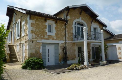 Saint-Laurent-des-Vignes Bed & Breakfast | Le Chalet des Vignes