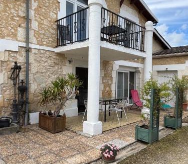 Saint-Laurent-des-Vignes Bed & Breakfast | Le Chalet des Vignes