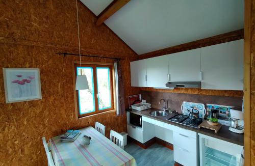 Marigny-sur-Yonne Ski Chalet | LE CHAMP RADIS 4 chalets Canal du Nivernais Morvan