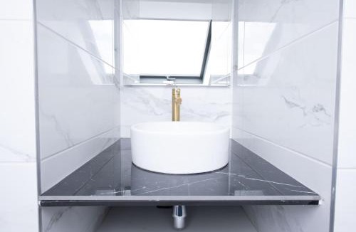 Gentilly Apartment | Le Champs-Elysees - Cité universitaire Paris 14