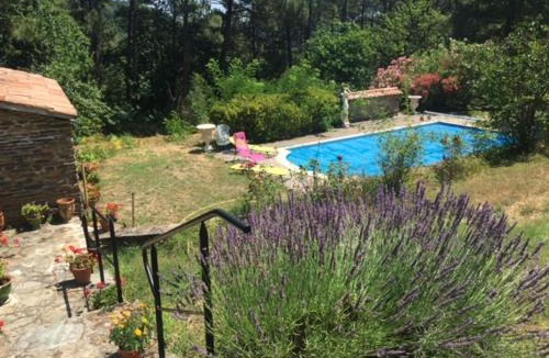 Le Collet-de-Deze Bed & Breakfast | Le Chant des Pins en Cévennes