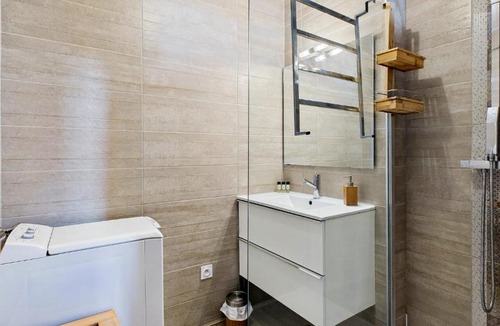 Valence Apartment | Le Chapelier-Bel Appartement Hypercentre - 4 pers