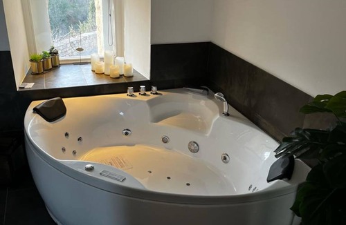 Les Arcs-sur-Argens Hotel | Le Chateau d'Argens