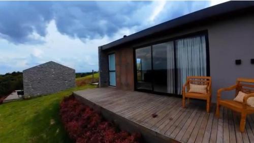 Balsa Nova Cabin | Le Chateau Lavande
