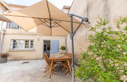Labastide-dArmagnac House | Le clos bleu