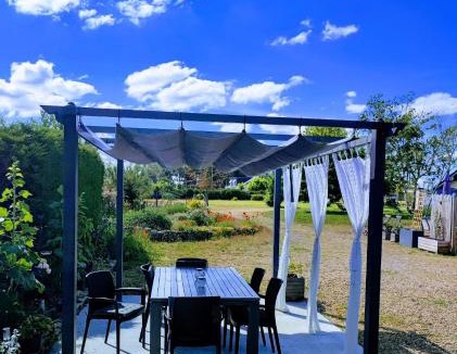Longue-Jumelles Bed & Breakfast | Le clos champêtre