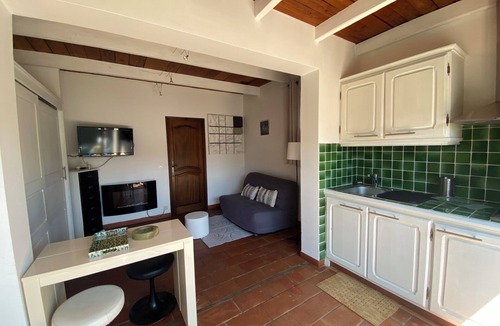 La Rouviere Apartment | Le Clos du Perrussier: A Provençal Getaway in the Sun