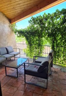 Balazuc House | Le Clos des Ducs, Maison Familiale centre Balazuc proche plage 2 à 8 personnes