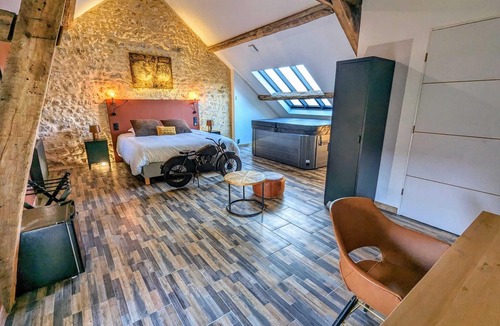 Treuzy-Levelay House | Le Clos des Lys