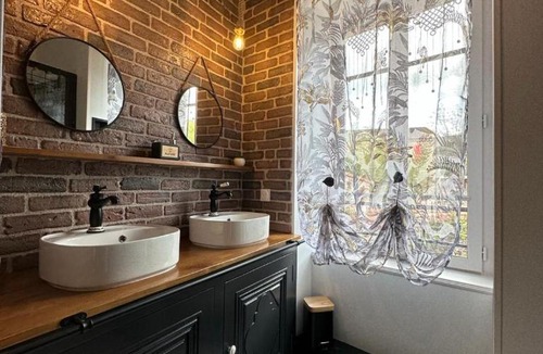 Saint-Gervazy Bed & Breakfast | Le clos fleuri