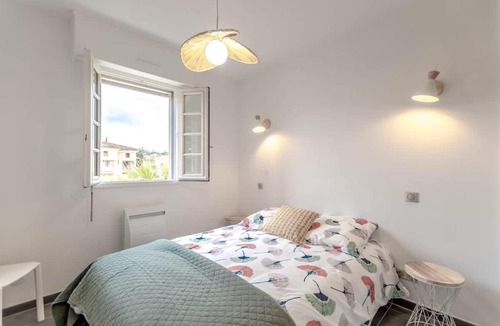 Saint-Tropez Apartment | Le Clos l Pool & Balcony l Shellter Rentals