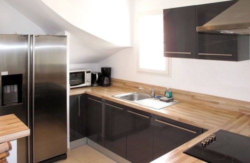 Saint-Saturnin-les-Apt House | Le Clos Savornin V10ID by Interhome