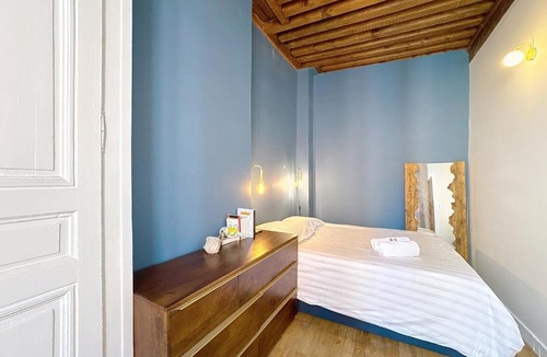 1st Arrondissement Apartment | Le Cocon Canut - Lyon Hypercentre