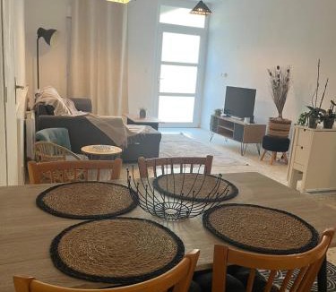 Thezan-les-Beziers Apartment | Le Cocon d aurélie