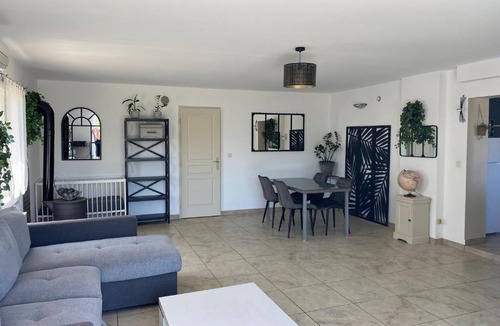 Cessenon-sur-Orb Apartment | Le Cocon de Réals
