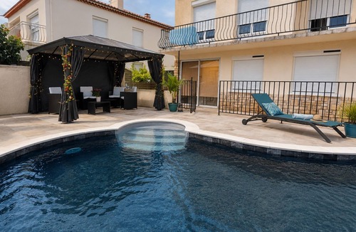 Montelimar Apartment | Le Cocon des Romarins ⭐Large 3-bedroom air-conditioned apartment with swimming pool