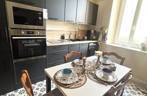 Faubourg Apartment | Le Colbert - seductive Haussmann T2