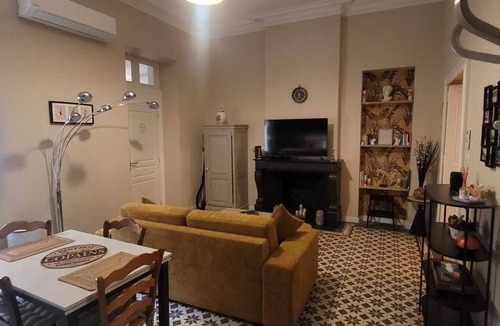 Faubourg Apartment | Le Colbert - seductive Haussmann T2