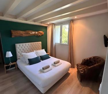 Periers-sur-le-Dan House | Le Colombier en campagne