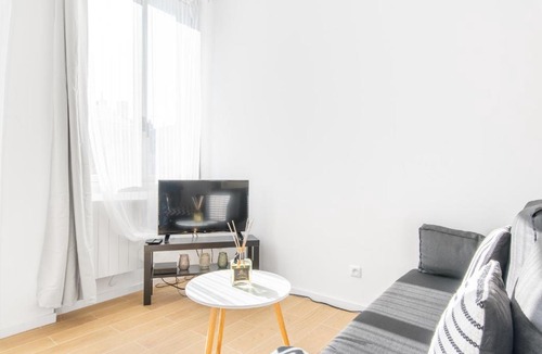 4th Arrondissement Apartment | Le Cosy Blancarde -Appart 1 chambre 4 pers- Metro Clim Parking