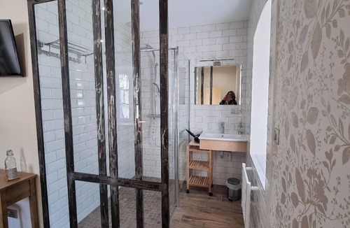 Chambeon House | Le Cottage du Parc